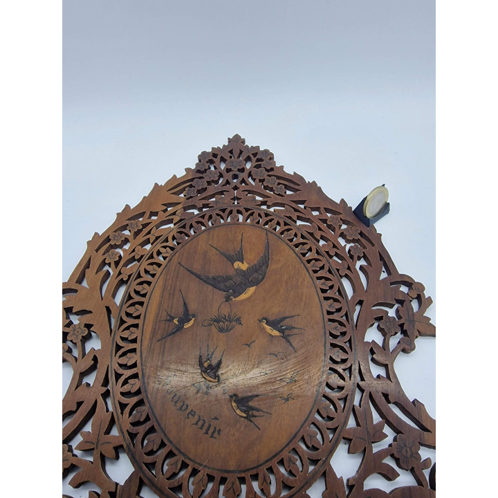 Étagère murale Art Nouveau en noyer, vers 1900
