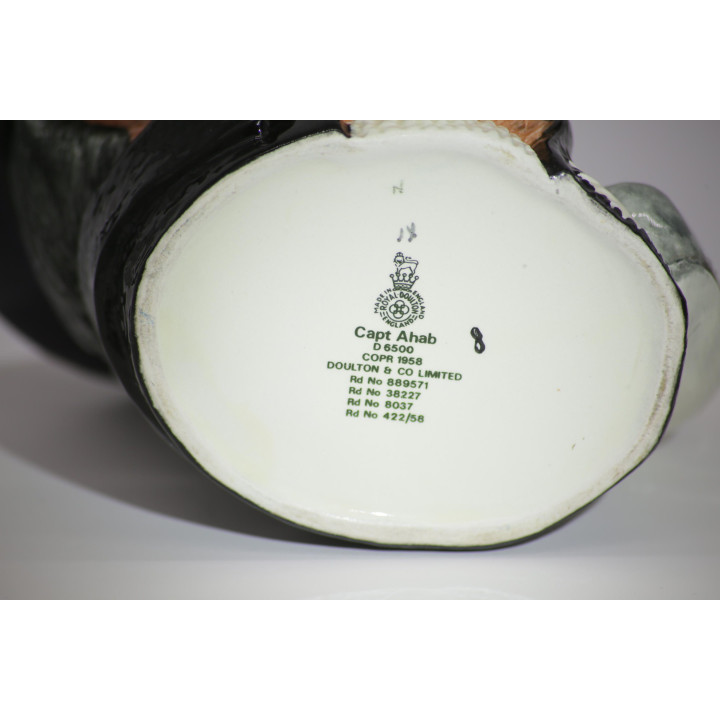 Royal Doulton Captain Ahab Karakterkruik - Moby Dick