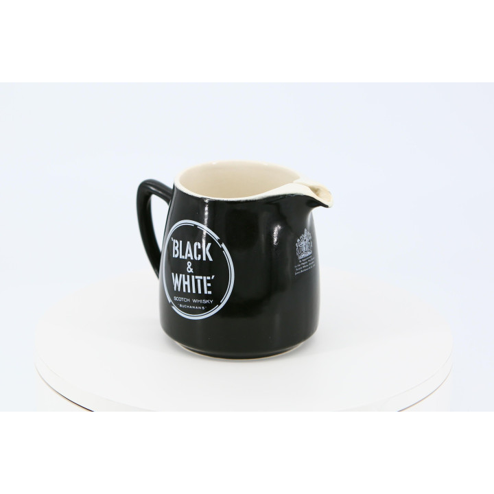 Dzbanek Black & White Whisky, Arthur Wood, lata 30
