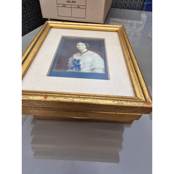 Set of 6 Vintage Female Portraits in Gold Frames