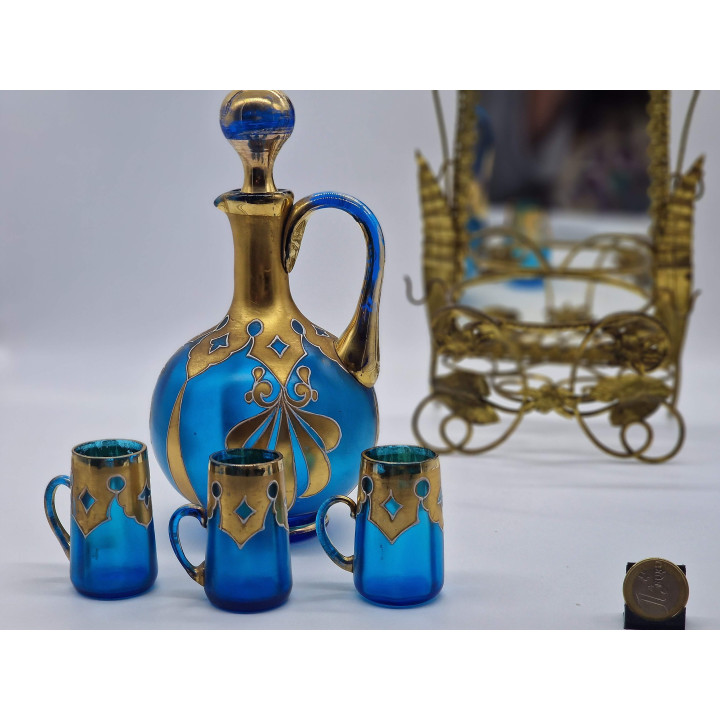 Conjunto de Licor Boêmio Antigo, Vidro Cobalto e Ouro Séc. XIX