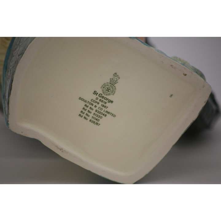 Jarra Royal Doulton San Jorge D6618 - Cerámica 1967