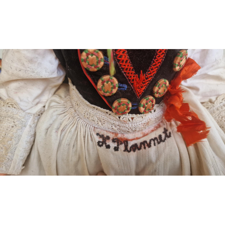 Poupée MMM Costume Schwalm 1950 - 53 cm